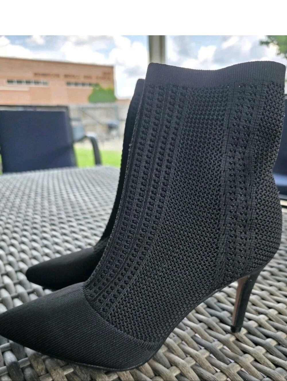 Catherine Malandrino Dnonito Black Pointed Toe Knit High Heel Booties Boots 8
